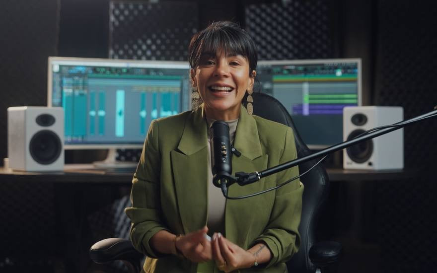 Andrea Henao en una sesión de control de voz